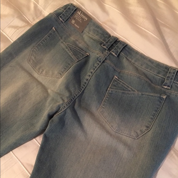 Jeans - Picture 2 of 2